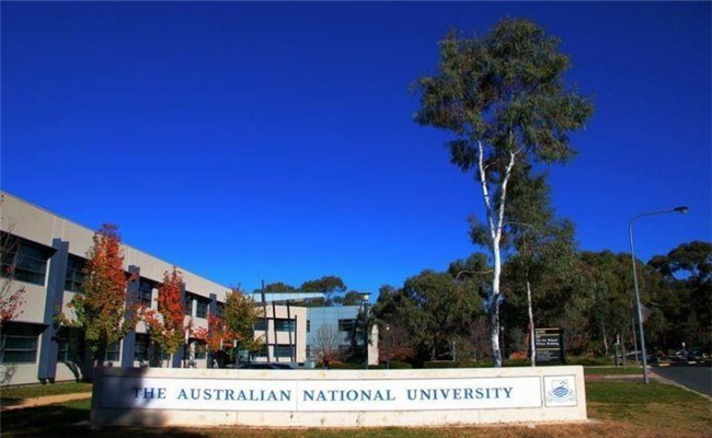 如何申请澳大利亚留学?申请时要注意哪些问题?