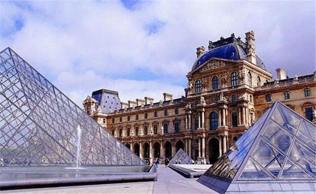法国留学生活费一个月多少钱?你们知道了吗?